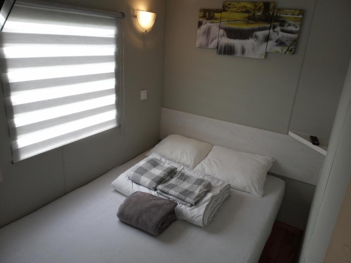 Chillout Hotel สโมลด์จิโน ภายนอก รูปภาพ
